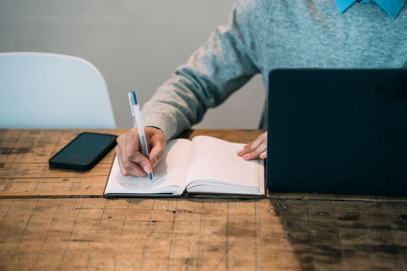 Plan de marketing para pymes: cómo hacerlo en una tarde, con plantilla